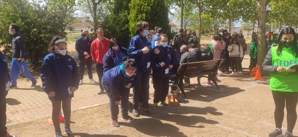 PHOTO-2022-11-23-12-12-15-6-1024x472