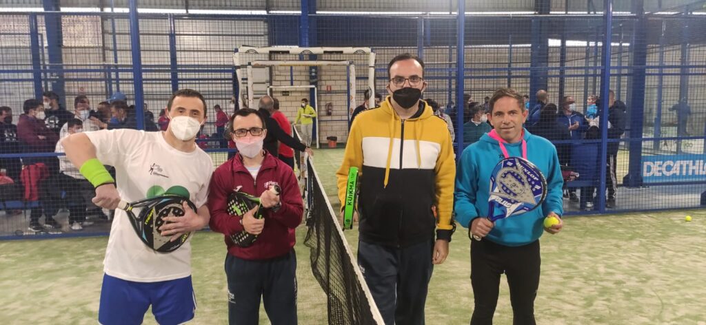 PHOTO-2022-11-23-12-12-16-2-1024x472